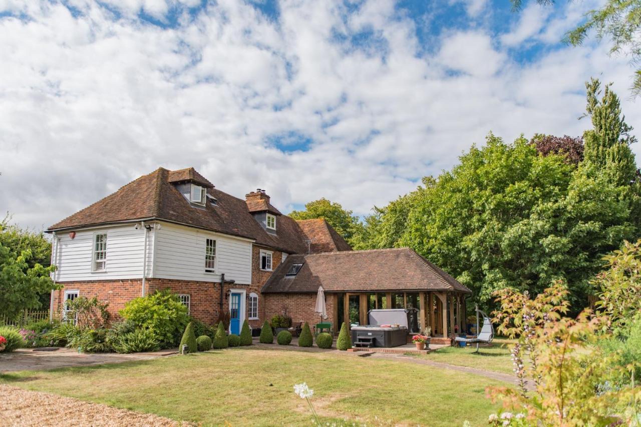 Bacchus Villa Canterbury Eksteriør billede